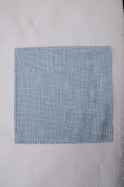 Anhäkel-Quadrat, Hellblau
