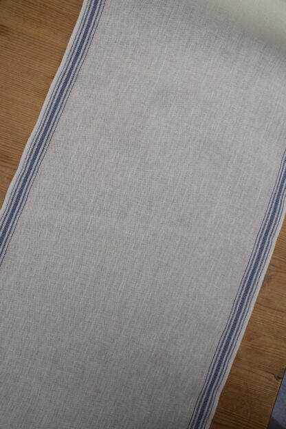 Leinenband creme - blau gestreifter Rand, 36 cm